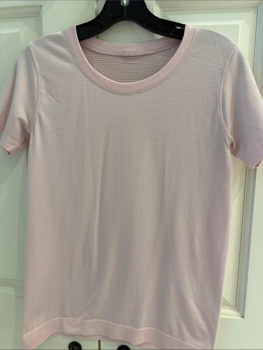 lululemon athletica Pale Pink Short Sleeve Crew Tee
